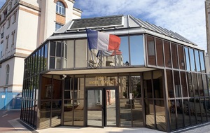 Gymnase Benzoni, 17 rue de la 1ère Division française libre, 94160 Saint-Mandé
