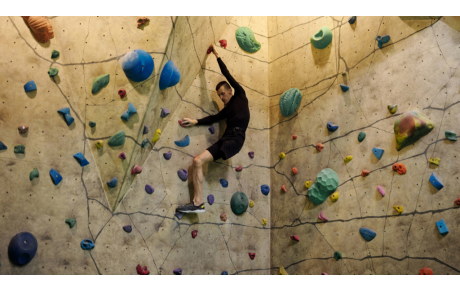 PROCHAINEMENT : ESCALADE