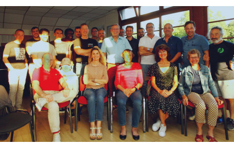 LES PROFS ET LE COMITÉ