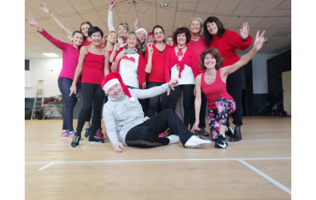 LA GYM AUX COULEURS DE NOEL 