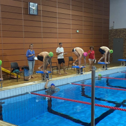 DISTRIBUTION CARTES D'ACCÈS À LA PISCINE